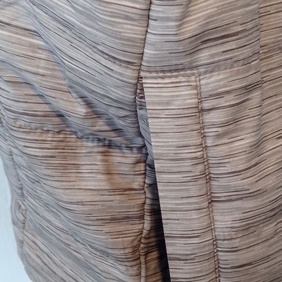 New Balance medium coat excellent condition - Picture 11 of 14